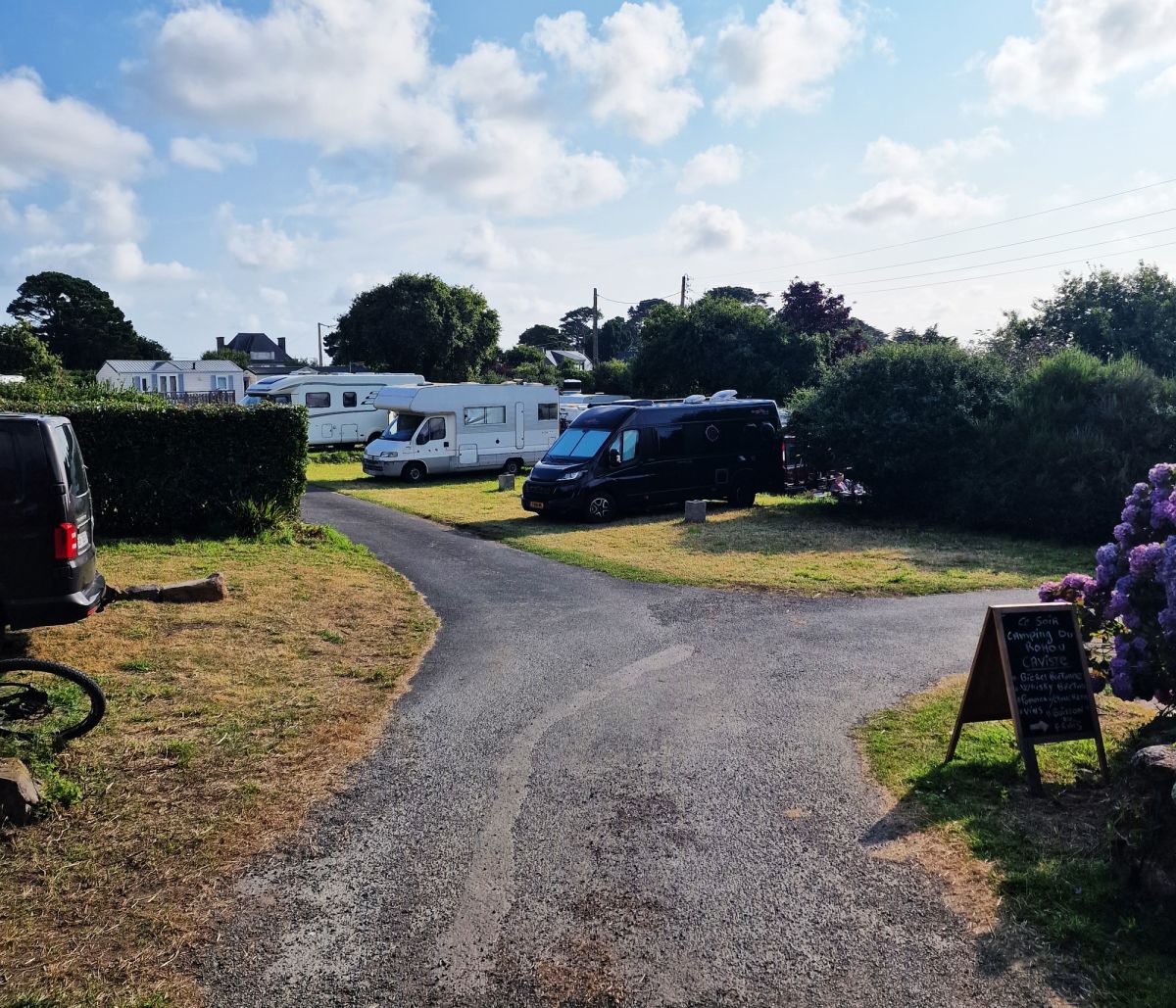 Entr&eacute;e du camping &agrave; Ploubazlanec 